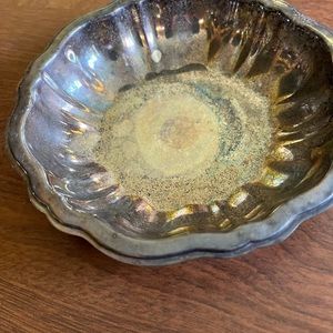 WM A Rogers Oneida LTD Scalloped candy dish